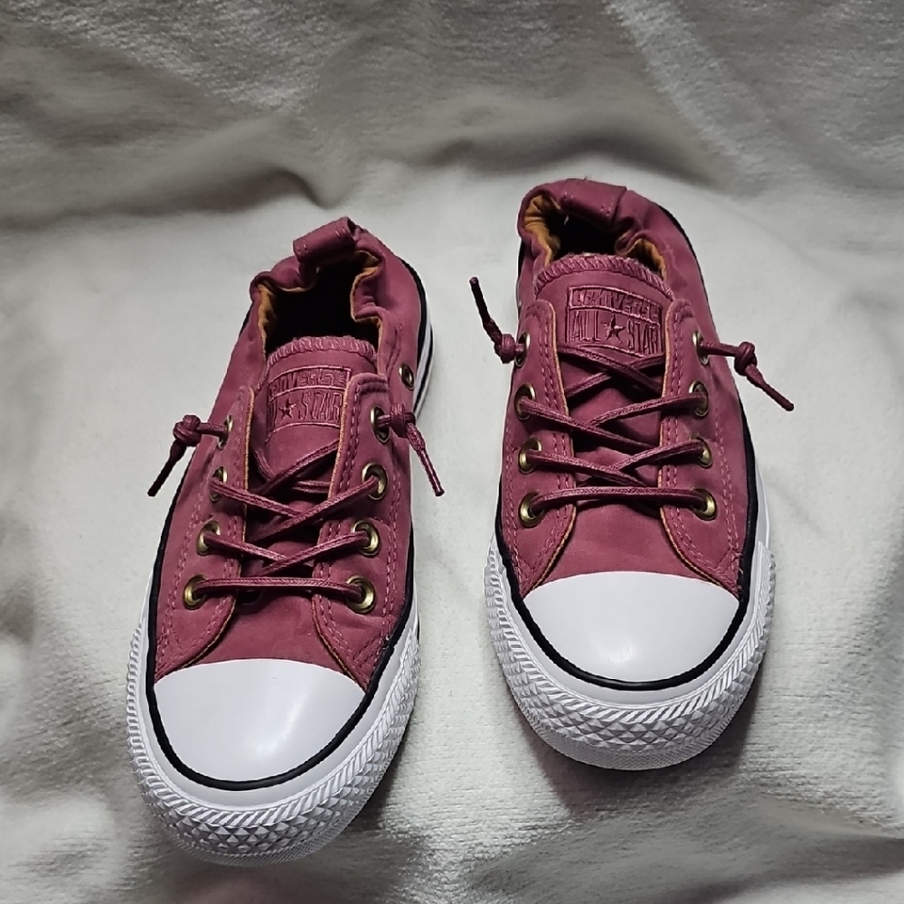 Converse Women's Sneakers in Dusty Rose